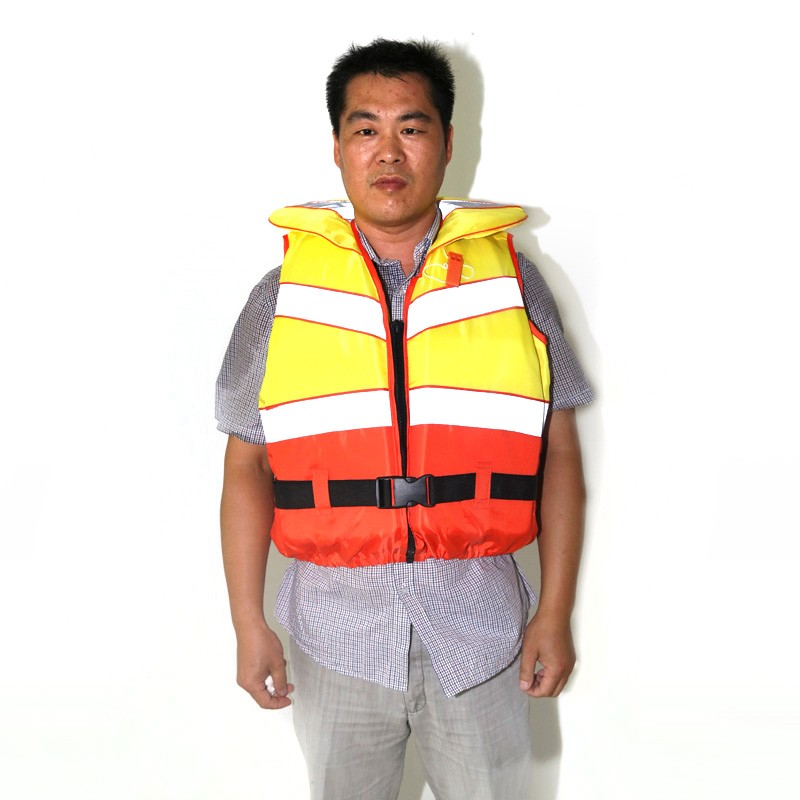 Áo phao biển